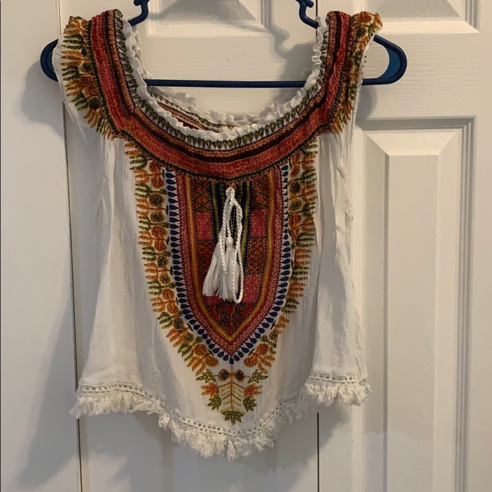 Cute crop top perfect for summer!